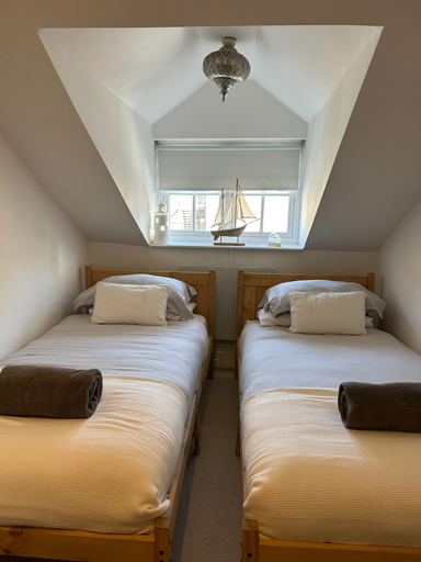 Room 4, Longsands Hideaway - Sleeps 4, North Tyneside