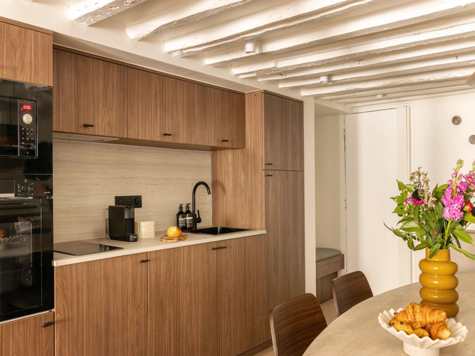 2, Luxury apartment -2BR-6P- Musee du Louvre, Paris