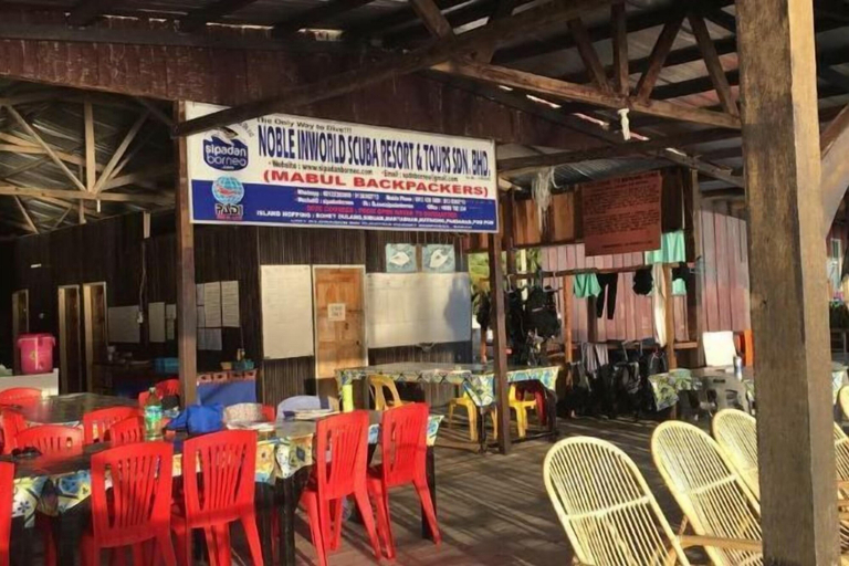 Food & Drinks 5, Mabul Backpackers, Semporna