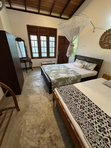 Bedroom 3, Royal Resort, Weligama