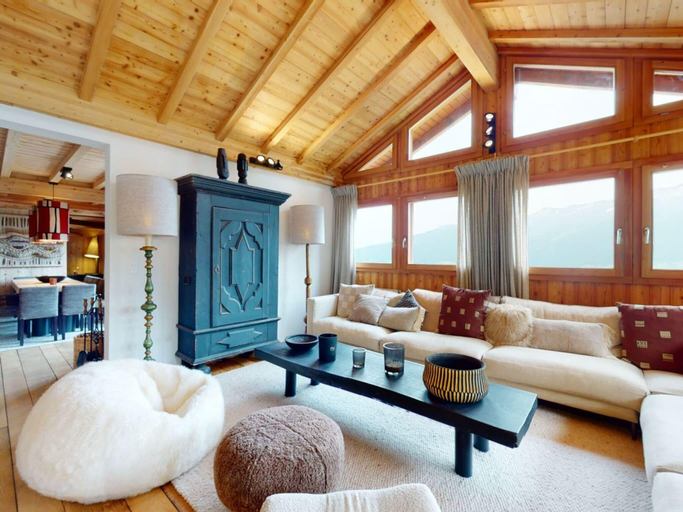 5, Beautiful chalet in Le Bouveret with garden, Hérens