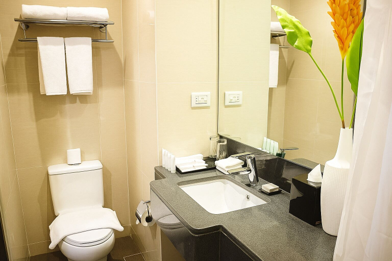 bathroom 6