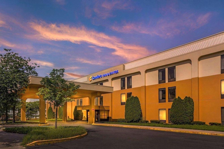 Exterior & Views 1, HAMPTON INN BURLINGTON/MOUNT HOLLY, Burlington