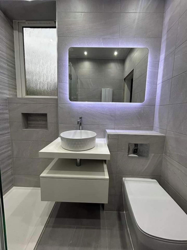 Bathroom 4, Bomen Hotel Isiolo, Isiolo North