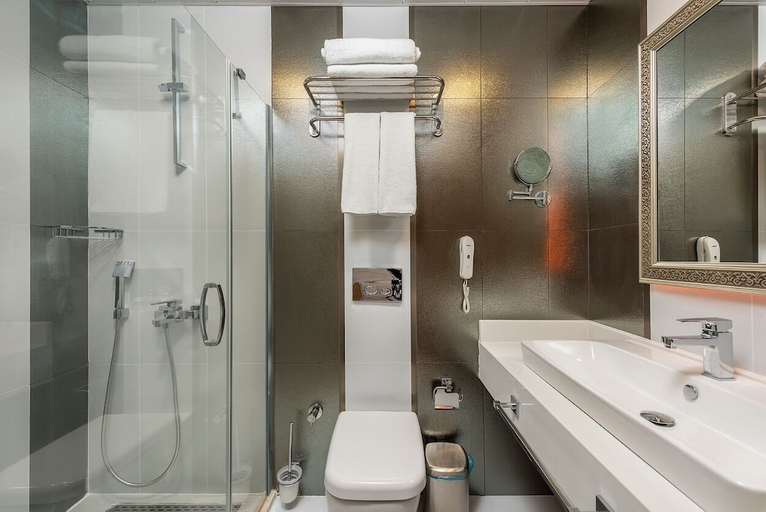 Bathroom, The Marilis Hill Resort Hotel & Spa, Manavgat