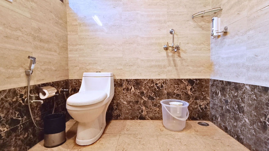 Bathroom 3, Asapian House - A Luxury Homestay at Moradabad, Moradabad