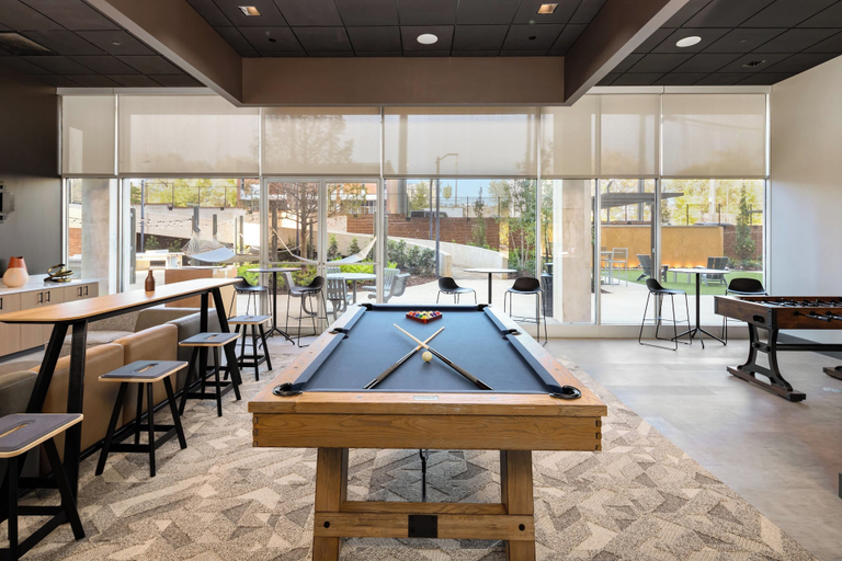 Food & Drinks, Landing Apartments at Five Points South, Jefferson