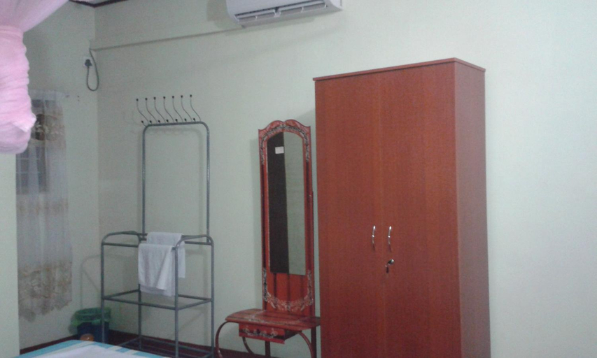 Bedroom 3, Sea Zone Hotel Nilaveli, Kuchchaveli