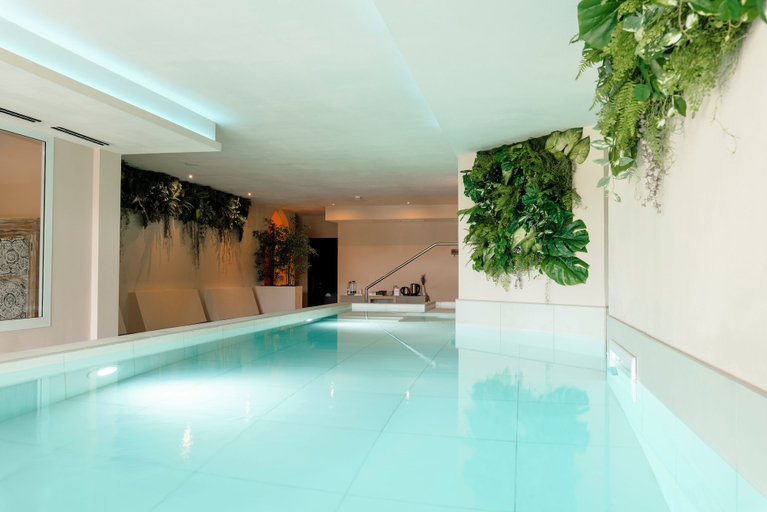 Indoor pool, Hotiday Toscana Riparbella, Pisa
