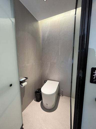 Bathroom 4, Yishan Inn, Zhangjiajie