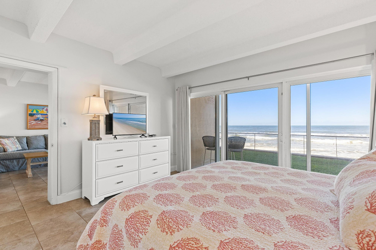Room 4, Ocean Club North A103, Volusia