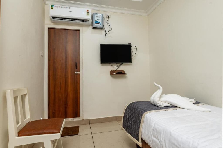Room 2, Hotel Lakshmi Grand, Chennai
