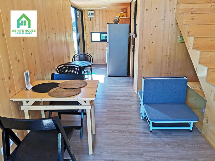 Others 5, 2 Tiny Houses on Koh Lanta Only 2 Minutes Walk to the Beach, Ko Lanta