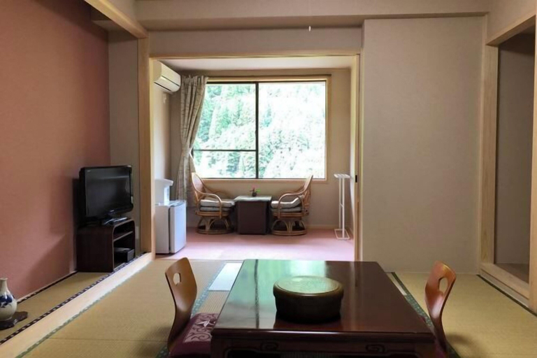 Room 5, iyanoyado kazuraya, Miyoshi