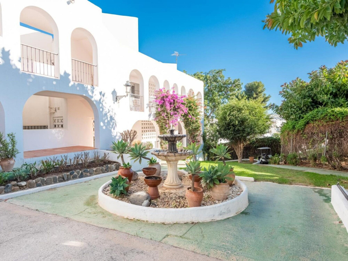 Others 5, Azahara1 Beautiful Apartment Frontline Golf, Málaga