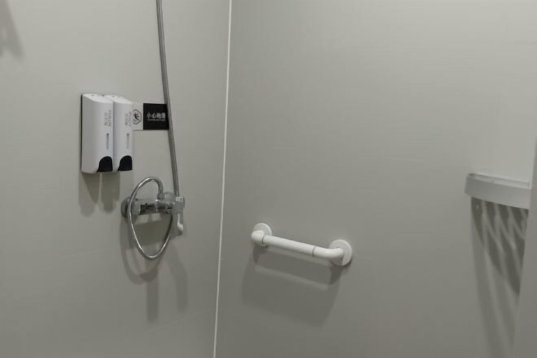 Bathroom 3, Grace Inn Zibo Linzi Maoye Plaza, Zibo