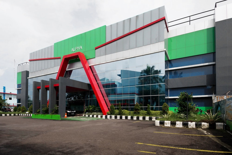 Exterior & Views 2, Collection O 3431 Hotel Alpha Bandara, Palembang