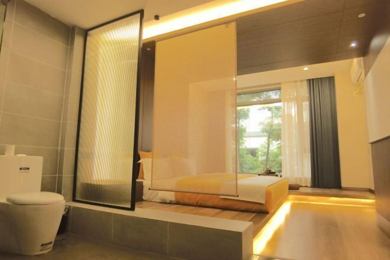Bathroom 3, Yinan Inn, Chengdu