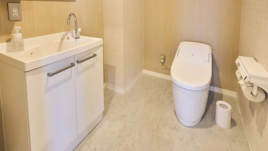 Bathroom 4, hotel satsukien, Kanoya