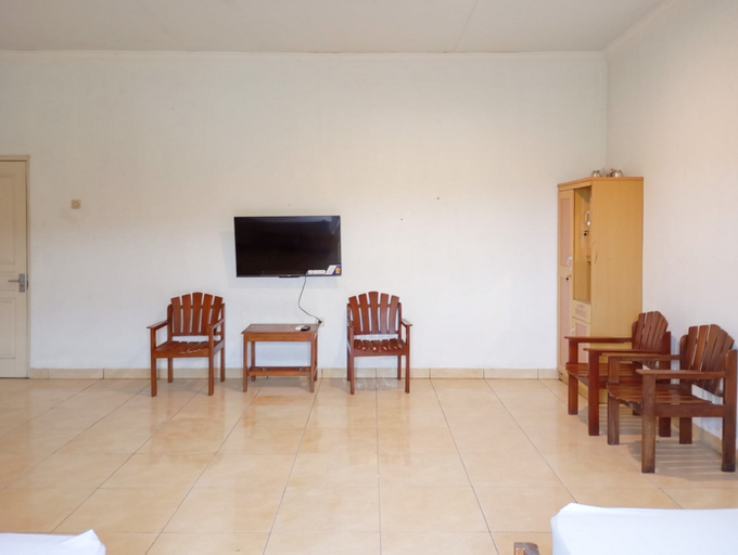 Bedroom 3, Hotel Intan Sampang Banyumas RedPartner, Banyumas