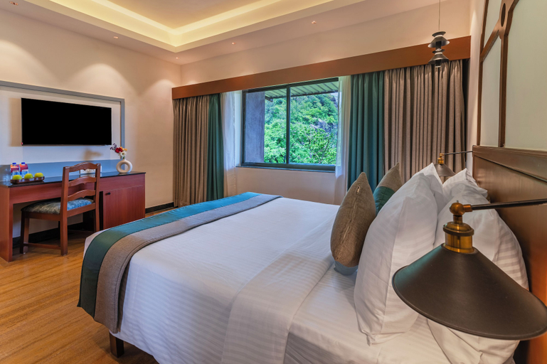 Bedroom 3, Sterling Karwar, Uttara Kannada