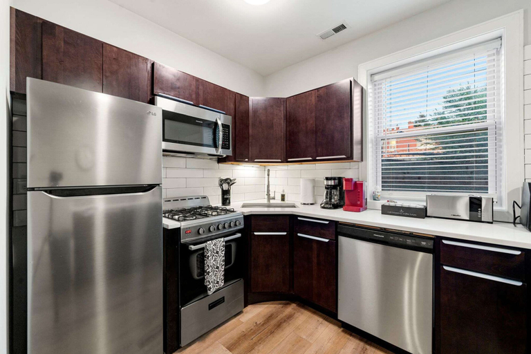Room 5, Chicago 2 Bed 2 Bed Comfy Home, Cook