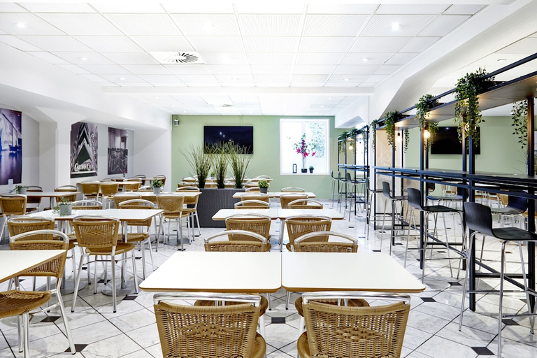 Food & Drinks 5, Cabinn Scandinavia, Frederiksberg