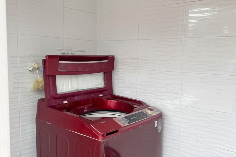 Bathroom 4, GLA Aewol, Jeju
