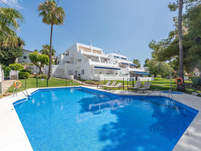 Others 3, Sol y Paz 3 Family Apartment With Great Location, Málaga