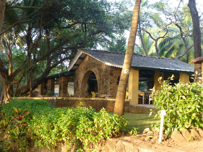 Food & Drinks 4, Manoribel, Mumbai Suburban