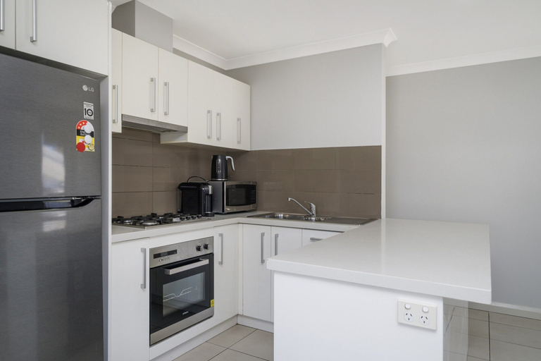 Private kitchen 5, Sunny 2-bed in Quiet Location With Balcony, Perth