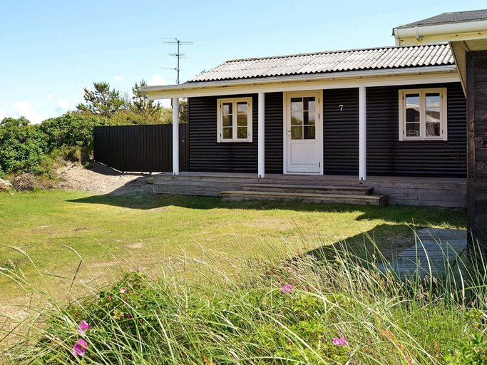 Others 3, Premium Holiday Home in Fanø near Beach, Fanø