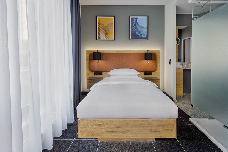 Bedroom 4, Four Points Flex by Sheraton Ratingen Düsseldorf Airport, Mettmann