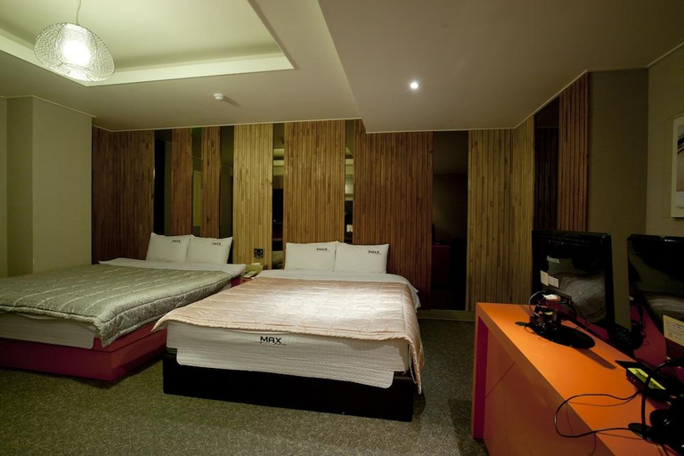 Bedroom 3, Sasang Max Motel, Sasang