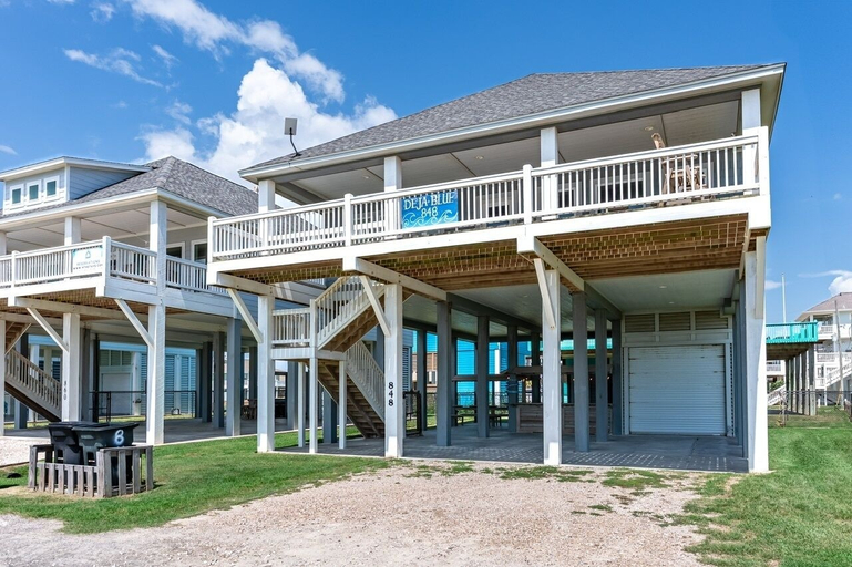 Exterior 5, Deja Blue 2 3 Bedroom Home, Galveston