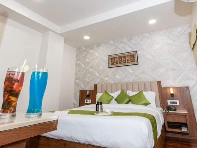 Room 2, Emerald Inn, Bhopal