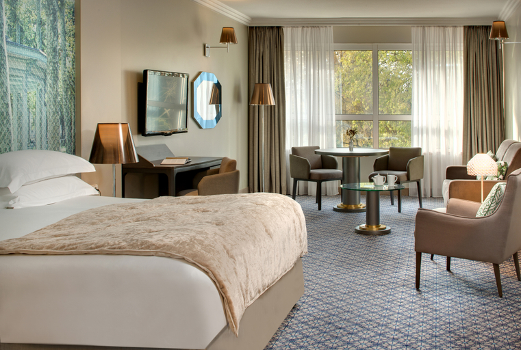 Bedroom 3, Vichy Celestins Spa Hotel, Allier