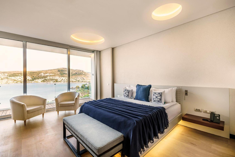Bedroom 3, Cape Bodrum Luxury Hotel & Beach, Bodrum