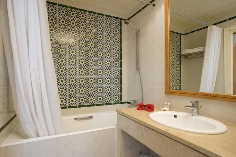 Bathroom, Yadis Hammamet Club, Hammamet