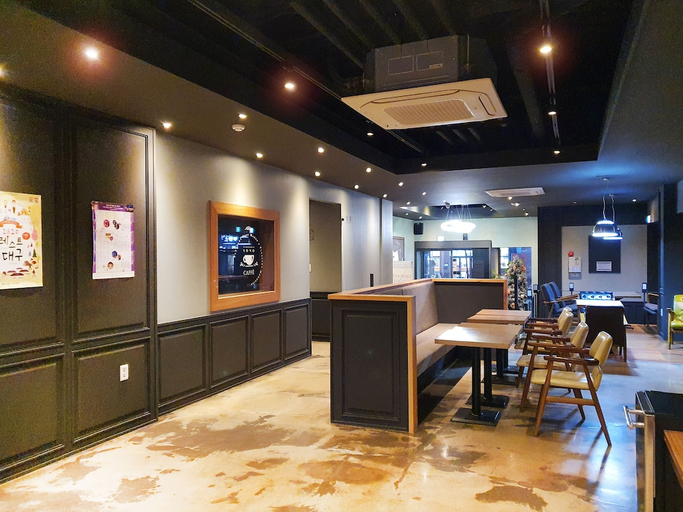 Public Area, Sono Business Hotel, Buk