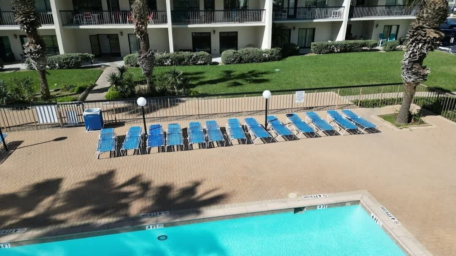Pool 5, Saida Beachfront Luxe Condo Two Heated Pools 2 Bedroom Condo, Cameron