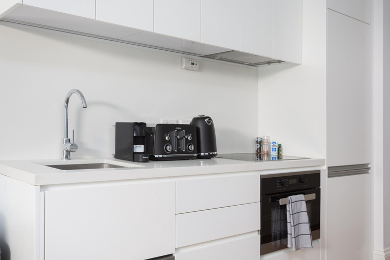 Others 5, Boutique Studio Apartment in Heritage Home, Sydney