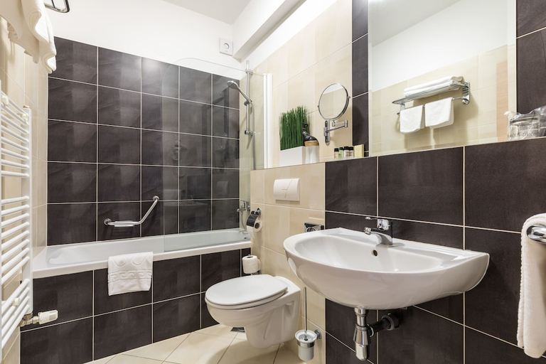 Bathroom 3, Hotel Mondo, Split