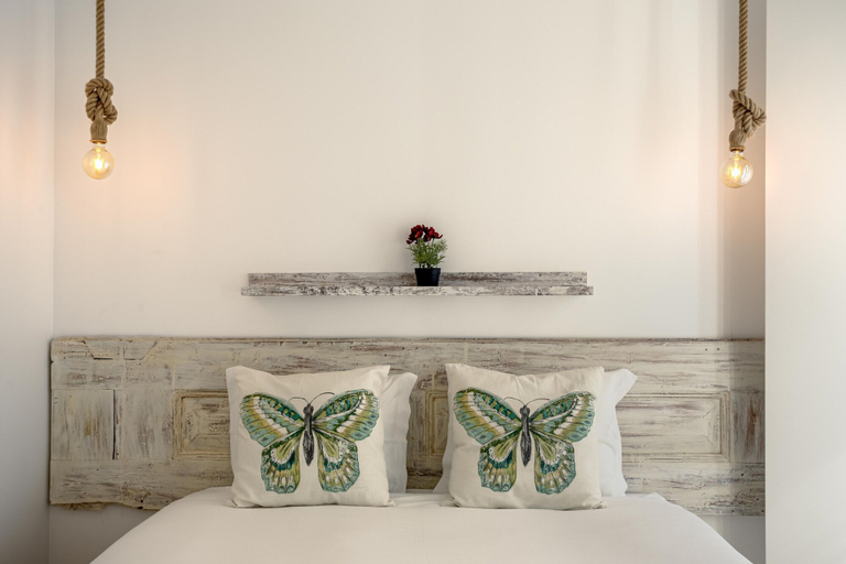 Room 5, Downtown Modern Apartments With Balcony by Homing, Lisbon