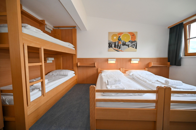 Room 3, Schmitten 27 - Room 4 200m From ski Lift, Zell am See