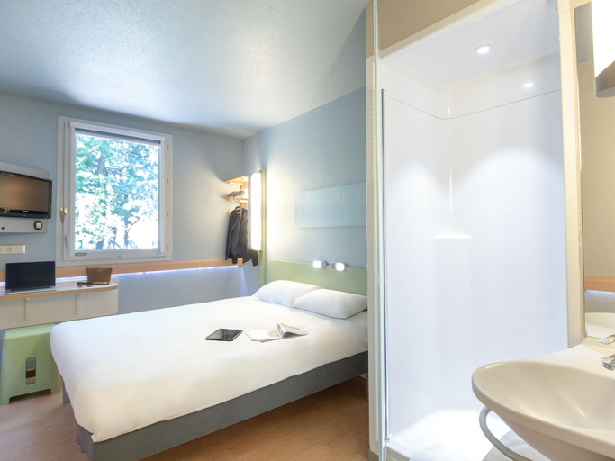 Bedroom 4, Ibis Budget Brignoles Provence Verte, Var