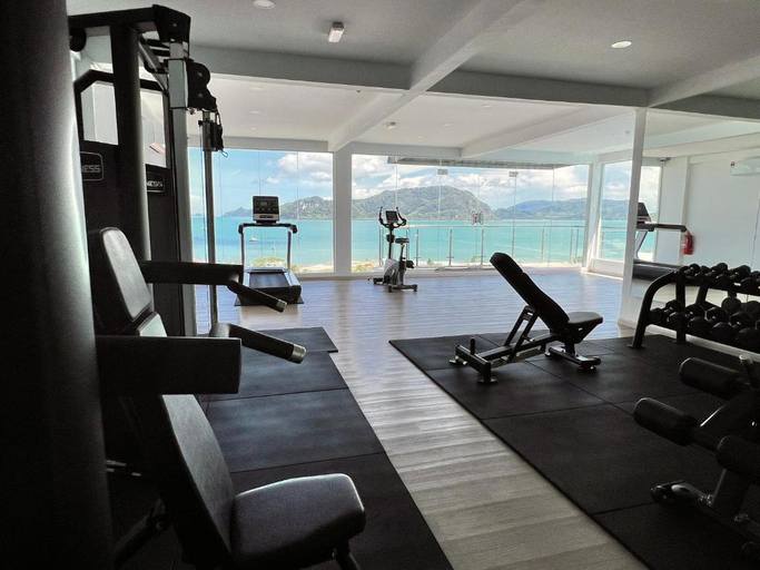 Others 4, Hillview Cube w/Rooftop Pool, Langkawi