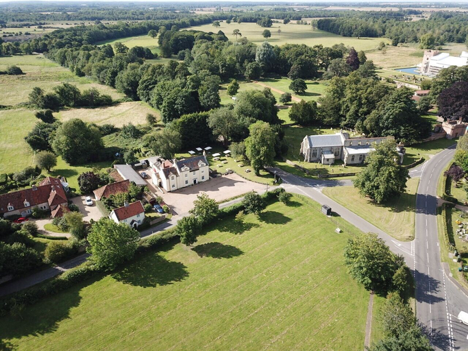 Exterior & Views 2, Bedingfeld Arms, Norfolk