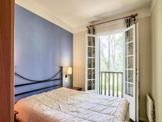 Bedroom 2, The houses of Moliets, Landes