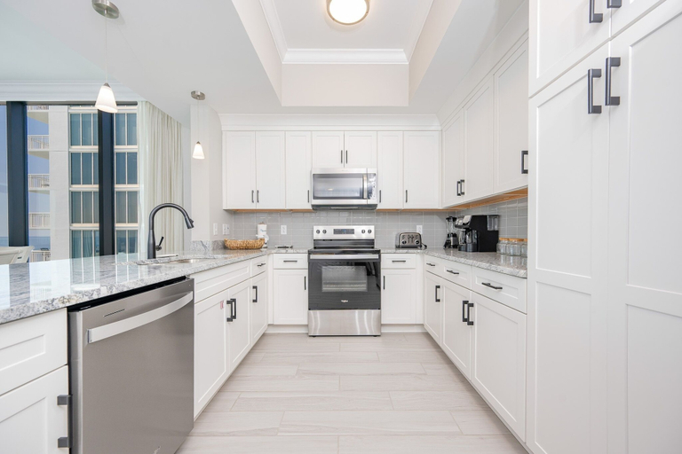 Private kitchen 4, Phoenix Gulf Shores Ii 1501 4 Bedroom Condo, Baldwin